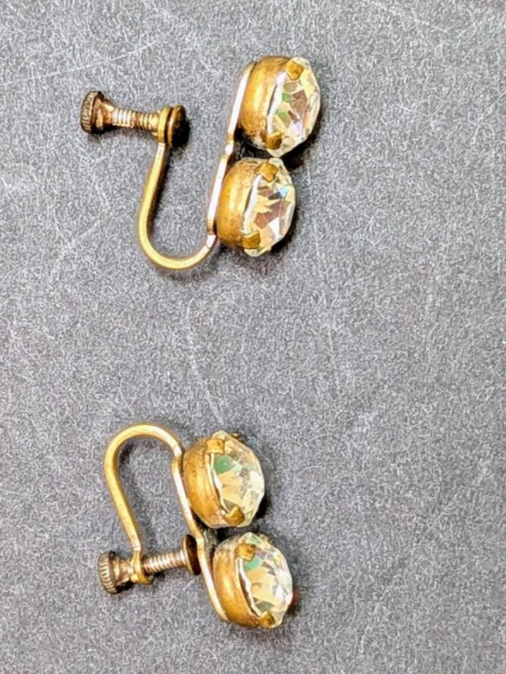Vintage Clear Rhinestone Screw Back Earrings Gold Tone Double Stone